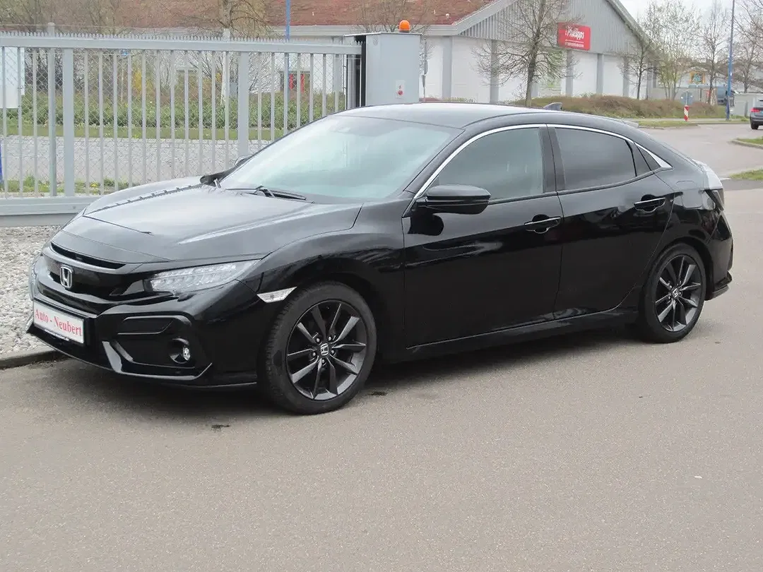 Honda Civic - Thumbnail 14