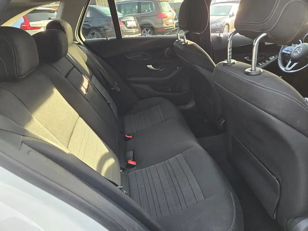 Mercedes-Benz C 180 - foto 17