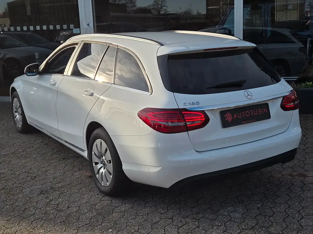 Mercedes-Benz C 180 - Thumbnail 5