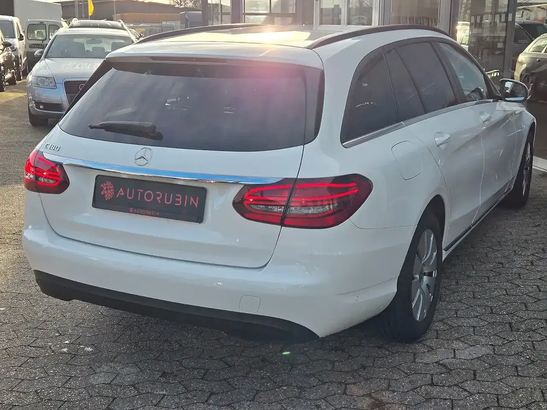 Mercedes-Benz C 180 - Thumbnail 6