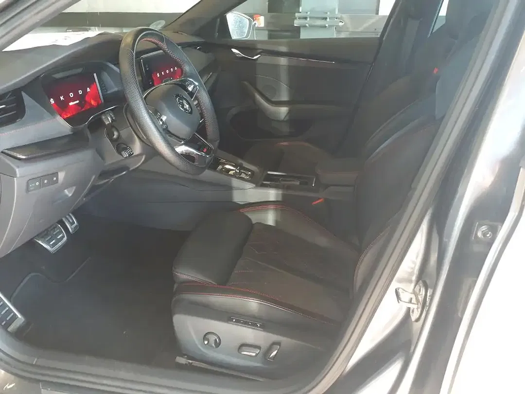 Skoda Octavia - Thumbnail 7