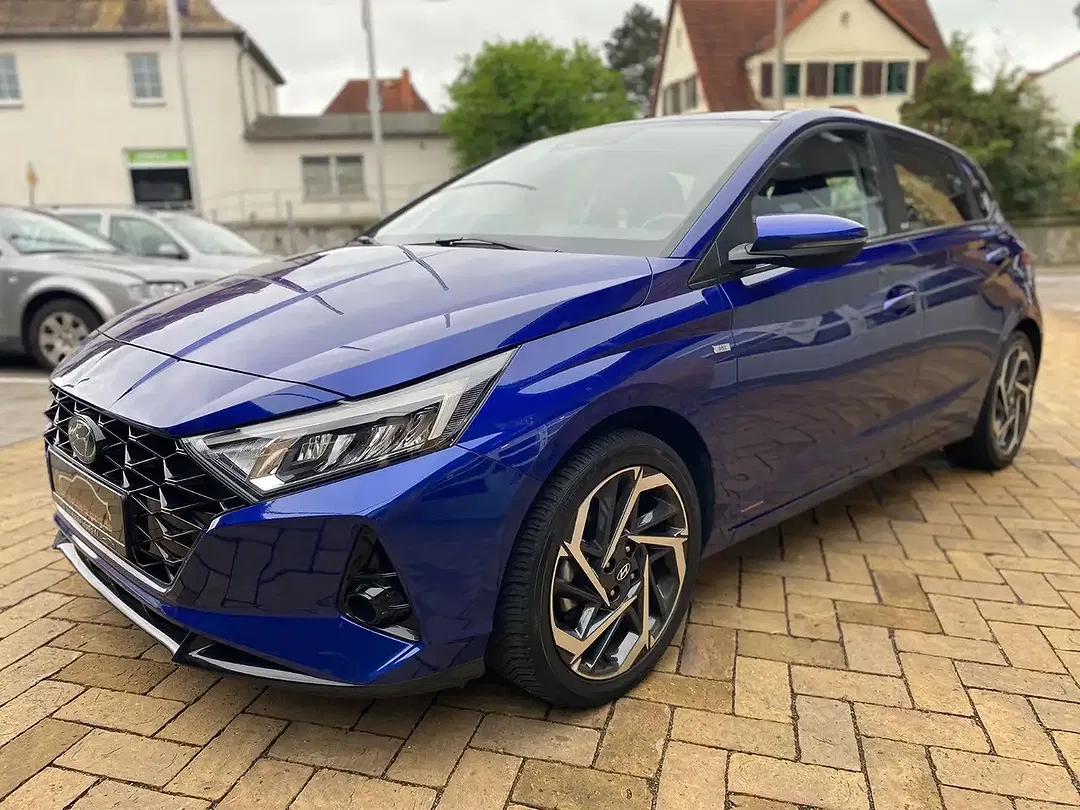 Hyundai i20 - Thumbnail 3
