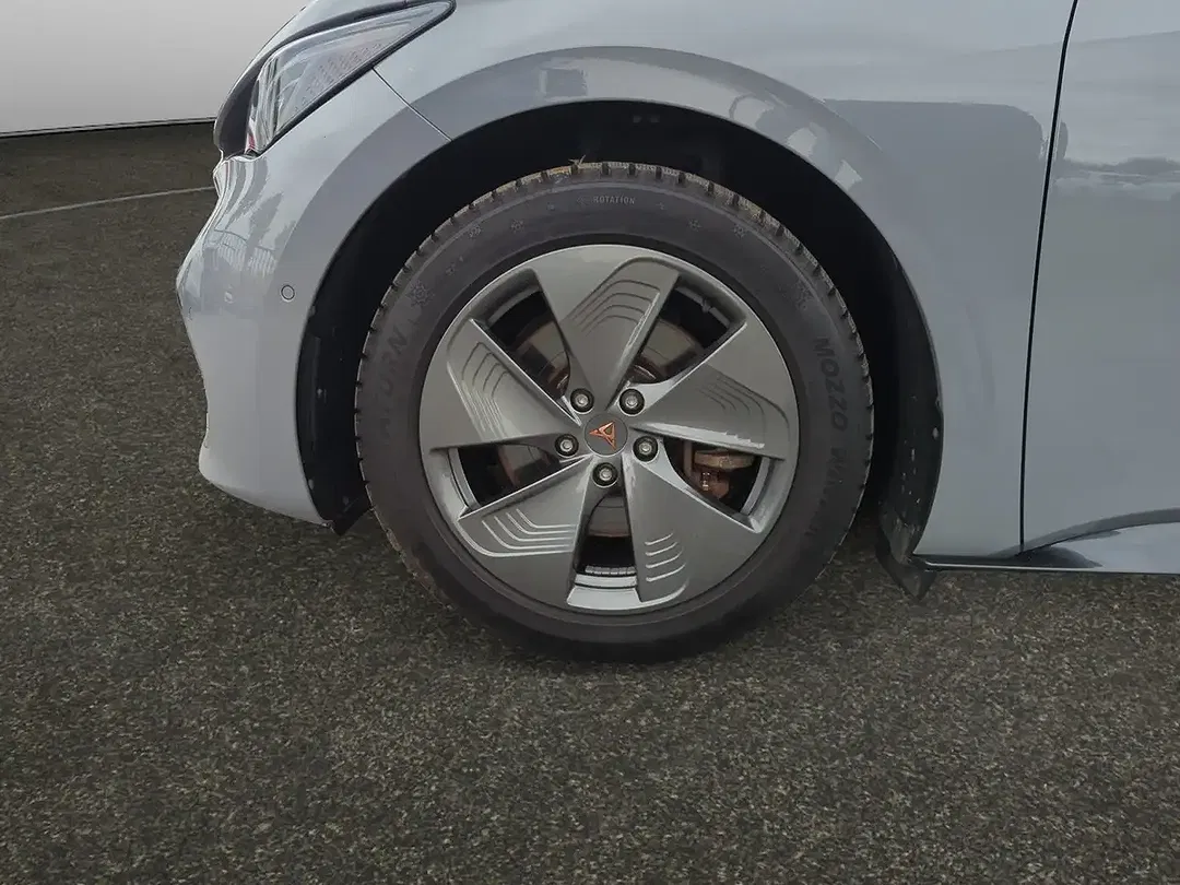 CUPRA Born - Thumbnail 7