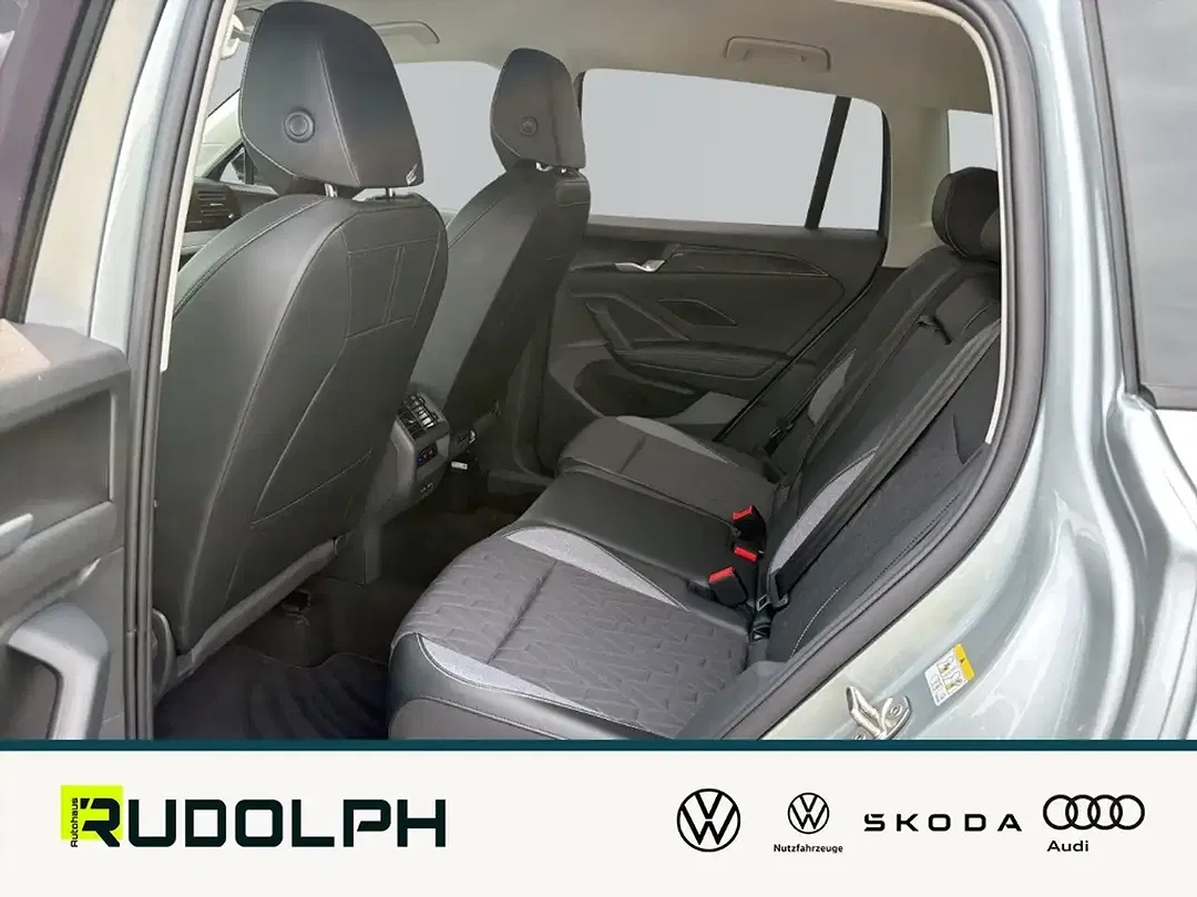 Volkswagen Tiguan - Thumbnail 9
