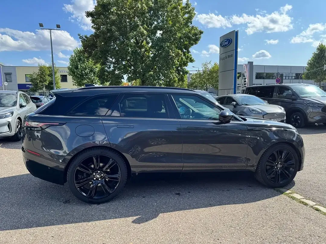 Land Rover Range Rover Velar - Thumbnail 2