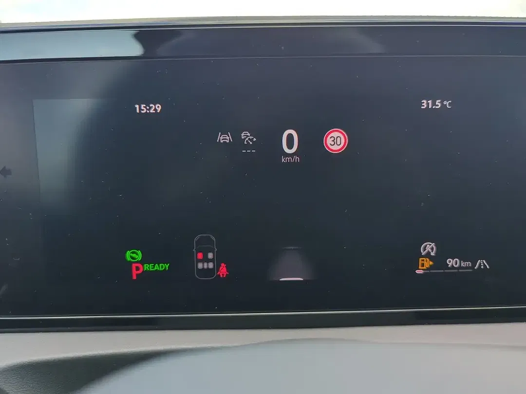 Volkswagen Tiguan - Thumbnail 13