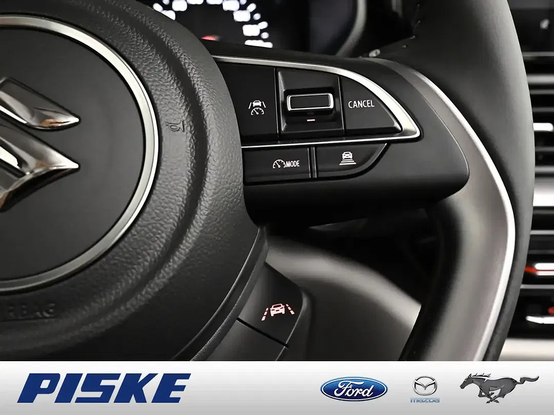 Suzuki Swift - Thumbnail 15