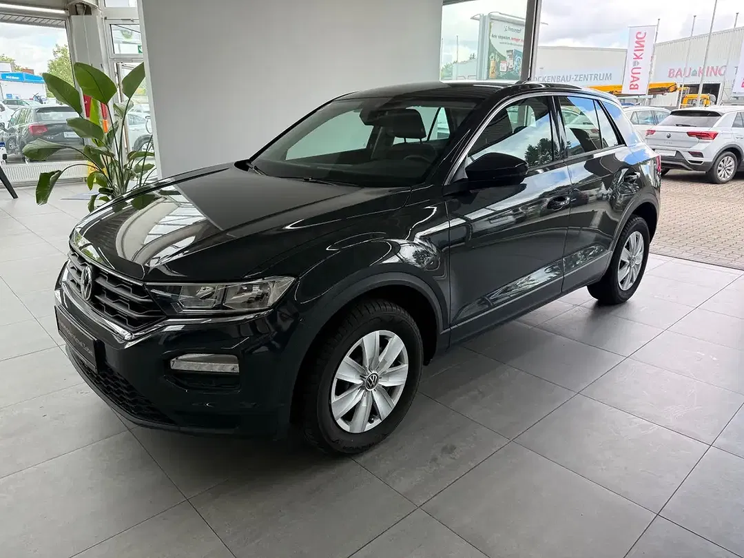 Volkswagen T-Roc - Thumbnail 6