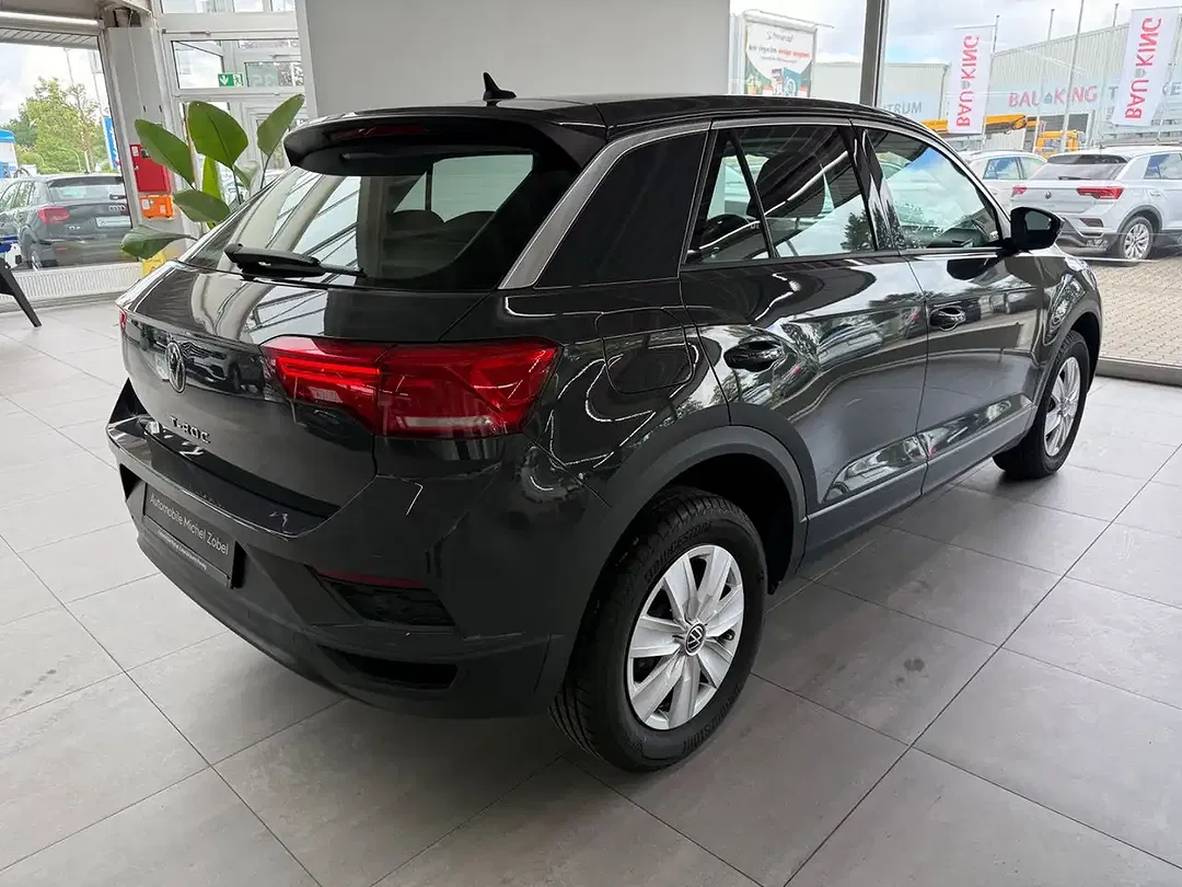 Volkswagen T-Roc - foto 2