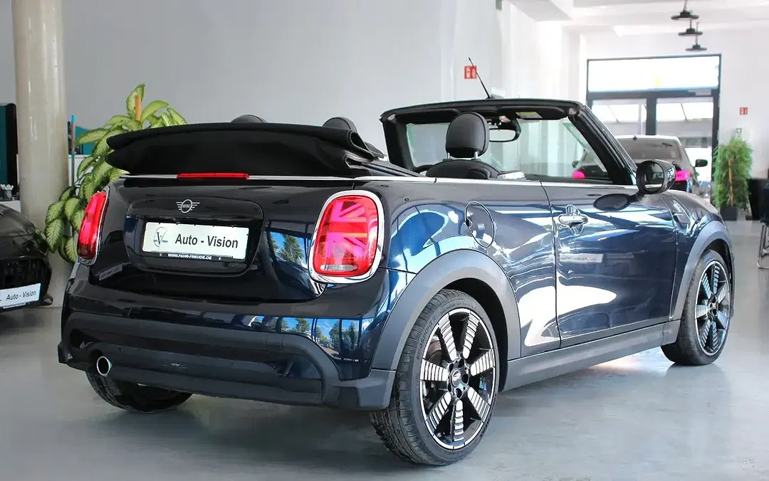 MINI Cooper Cabrio - Thumbnail 7
