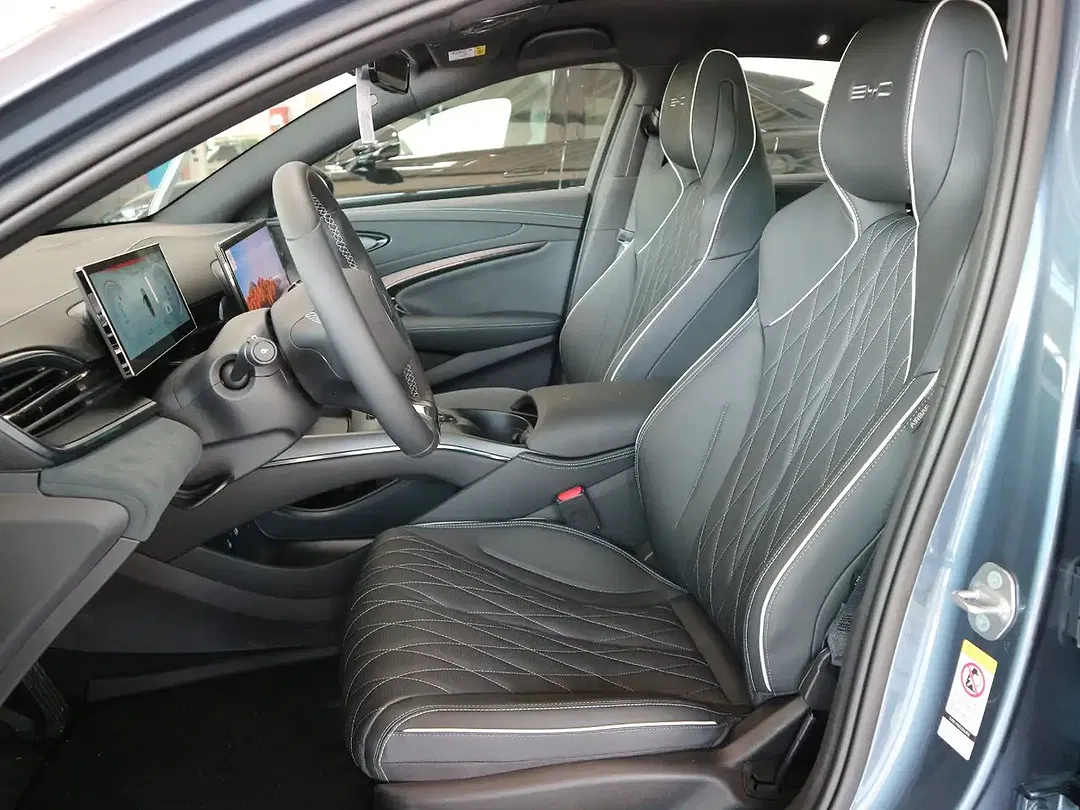 BYD Seal Comfort - foto 14