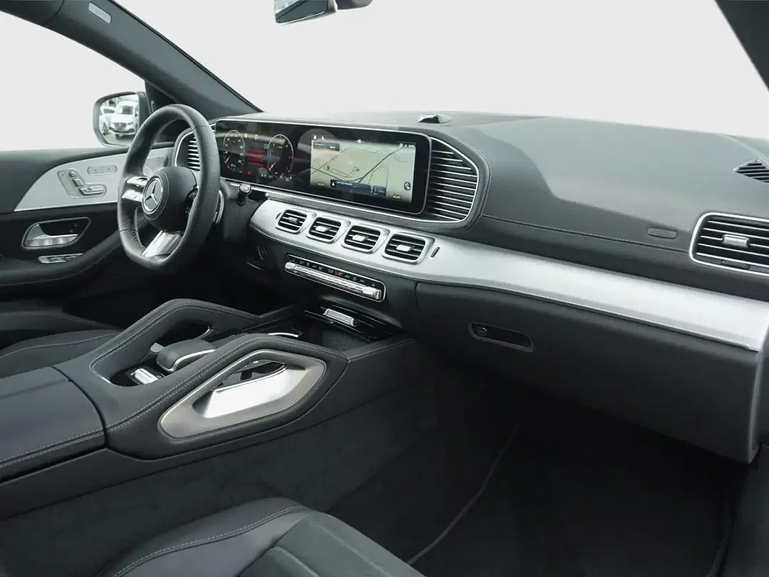 Mercedes-Benz GLE 300 - Thumbnail 15