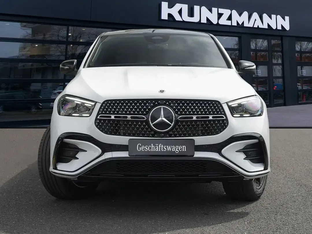 Mercedes-Benz GLE 300 - Thumbnail 2