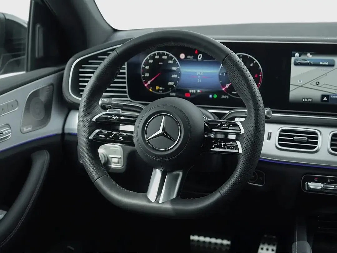 Mercedes-Benz GLE 300 - Thumbnail 8