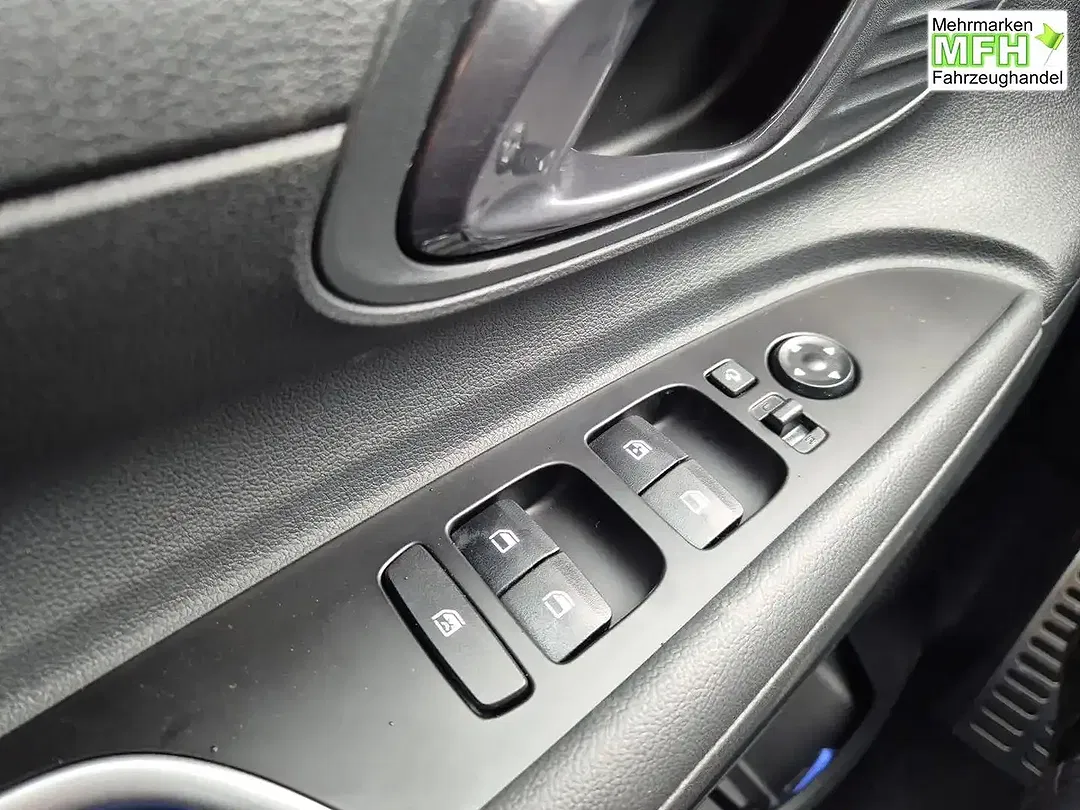 Hyundai BAYON - Thumbnail 13