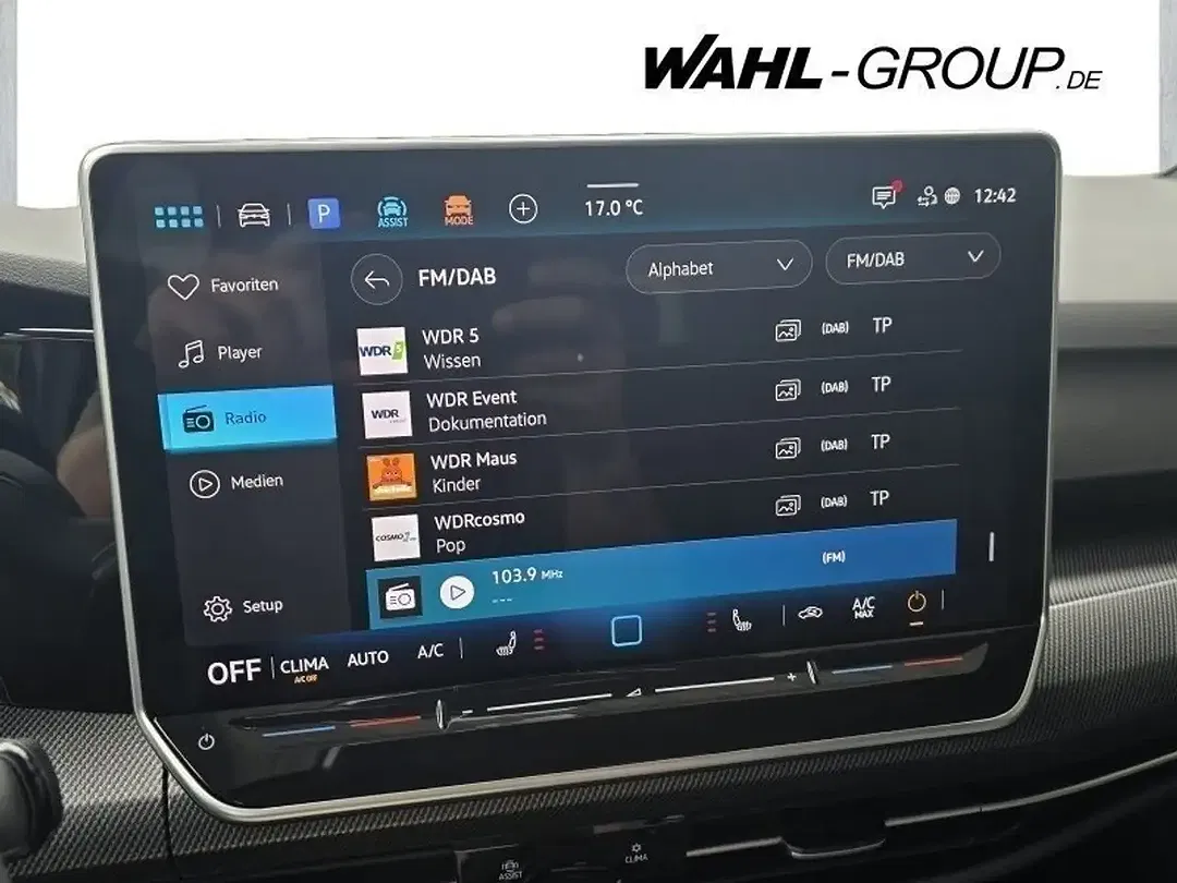 Volkswagen Golf - Thumbnail 5
