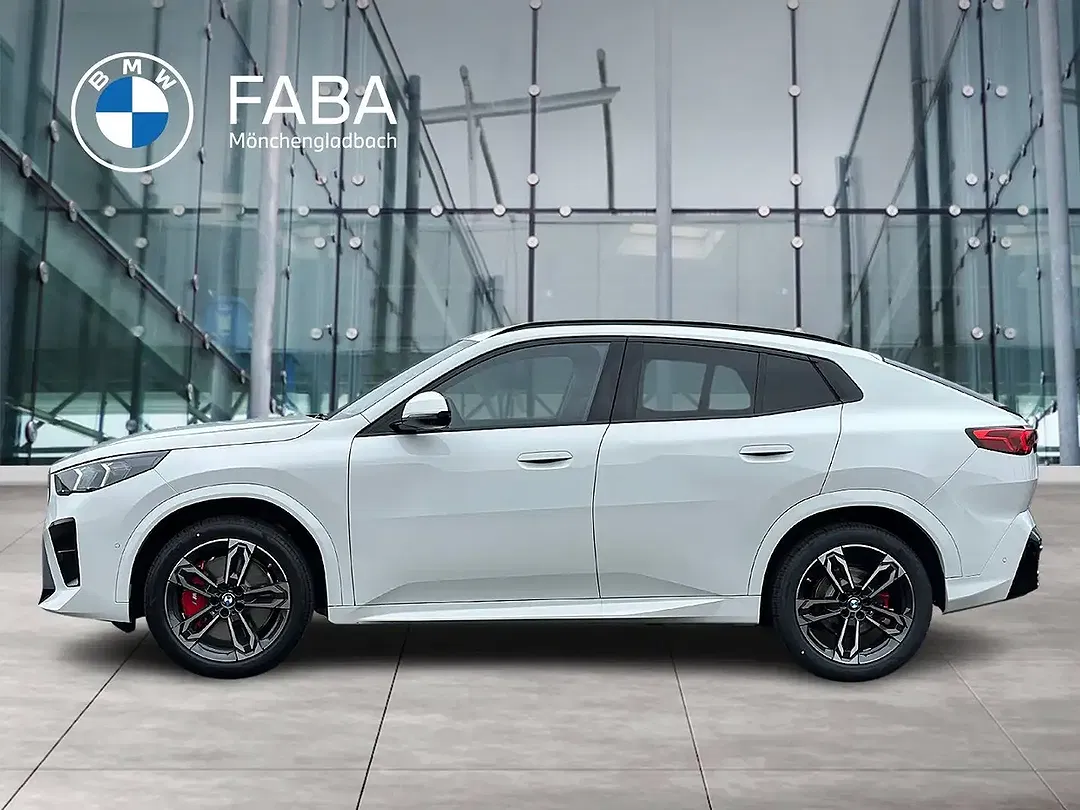 BMW X2 - Thumbnail 5