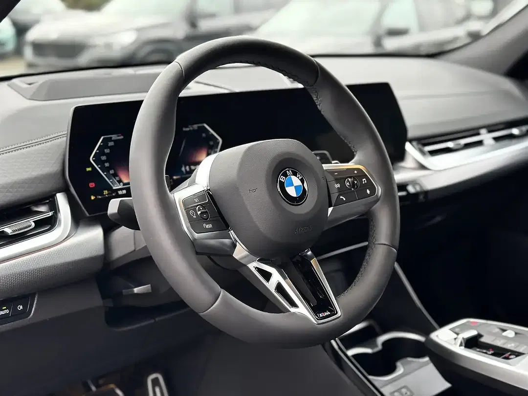 BMW X2 - Thumbnail 8
