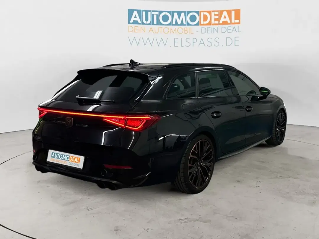 CUPRA Leon - Thumbnail 4
