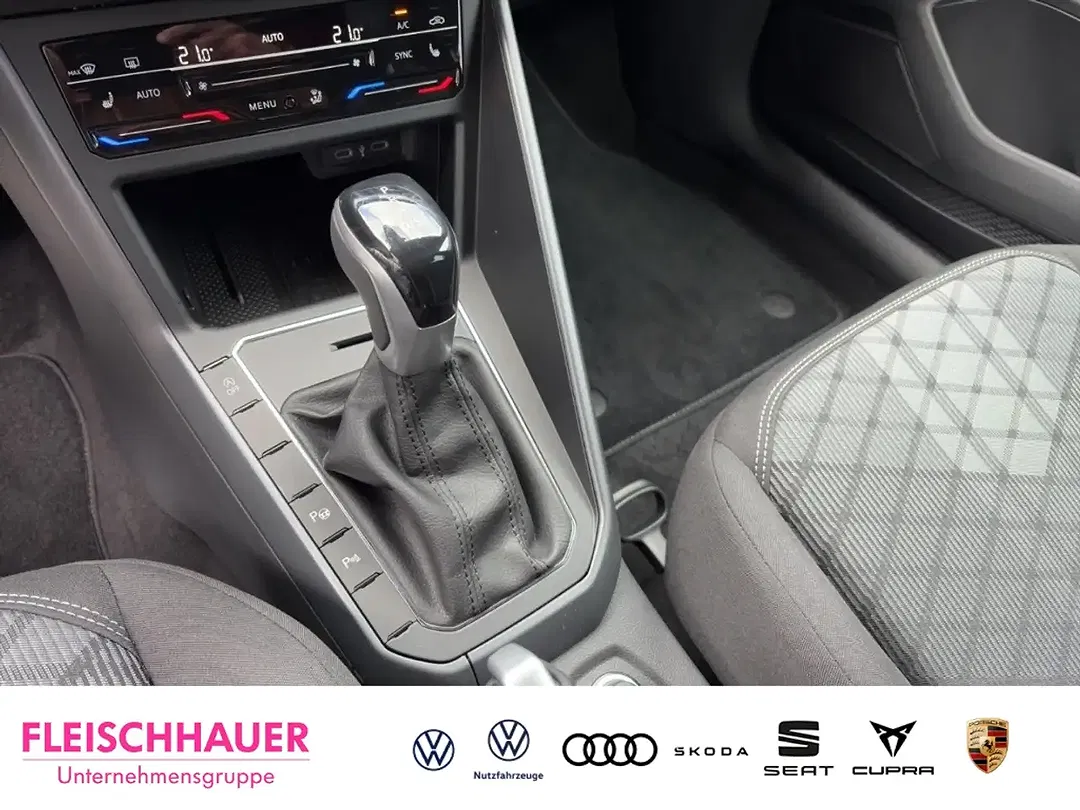 Volkswagen Polo - Thumbnail 13