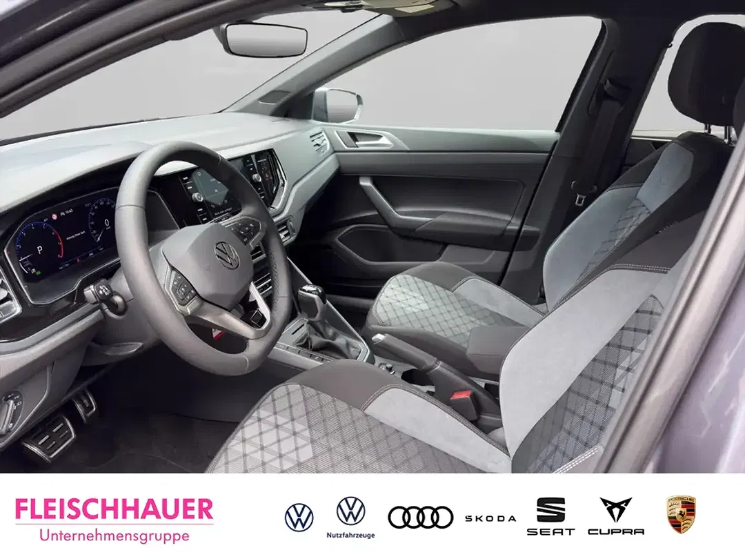 Volkswagen Polo - Thumbnail 6