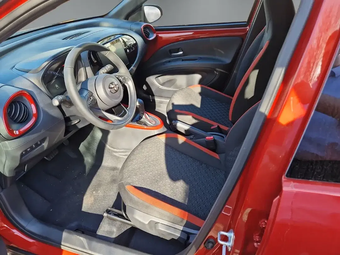 Toyota Aygo X - Thumbnail 10