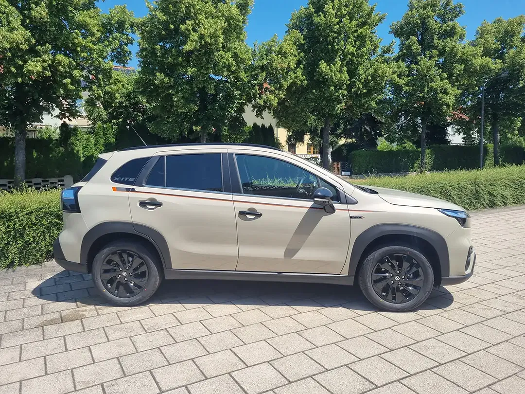 Suzuki S-Cross - Thumbnail 5