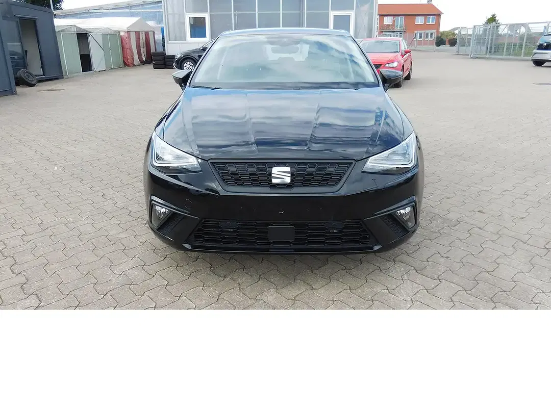 SEAT Ibiza - Thumbnail 3
