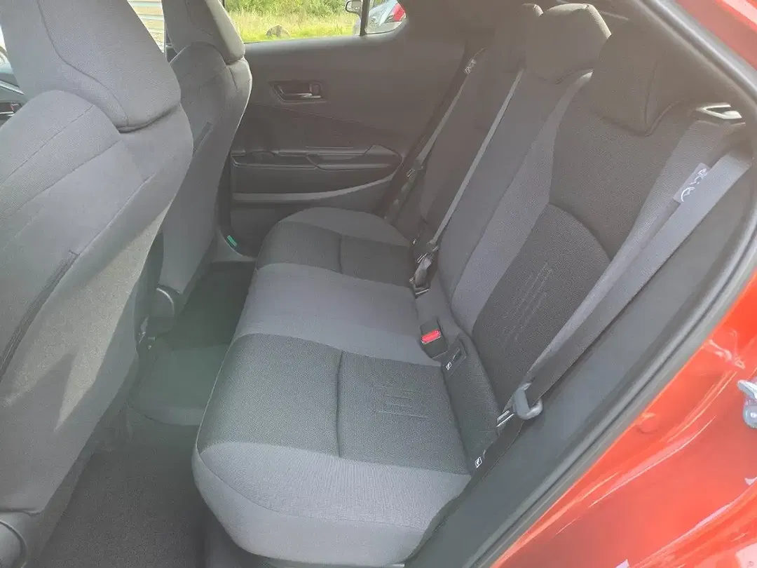 Toyota C-HR - Thumbnail 15