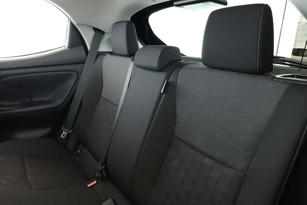 Toyota Yaris Hybrid Teamplayer - foto 14