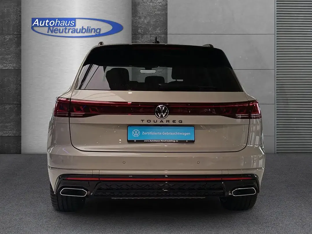 Volkswagen Touareg - Thumbnail 5