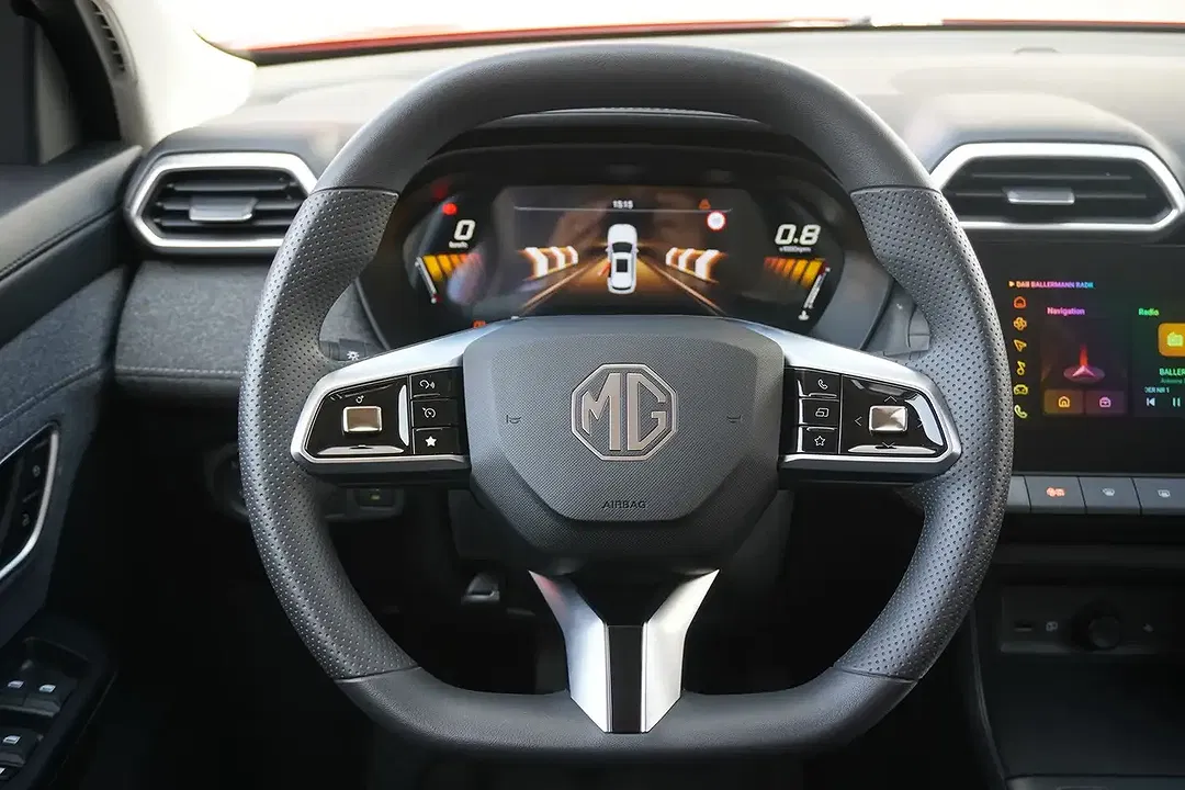 MG ZS - Thumbnail 11