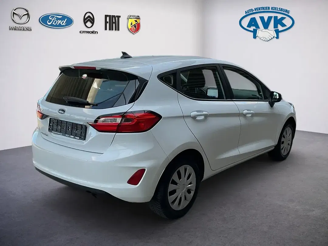 Ford Fiesta - Thumbnail 3