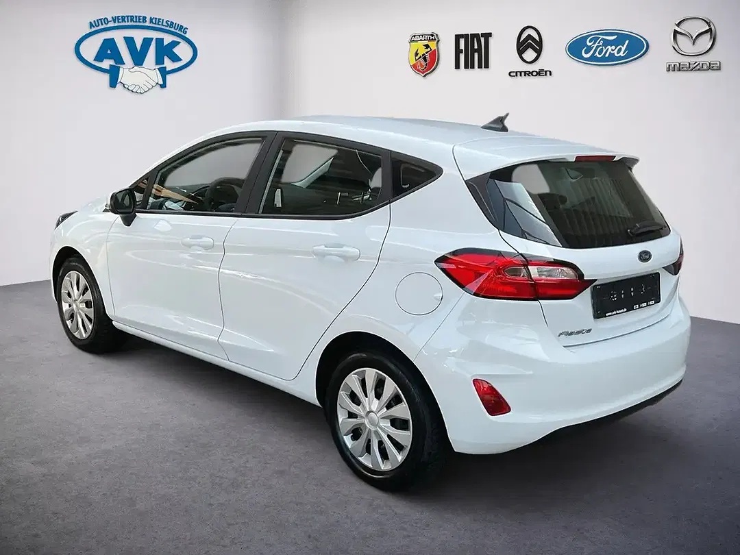 Ford Fiesta - Thumbnail 4