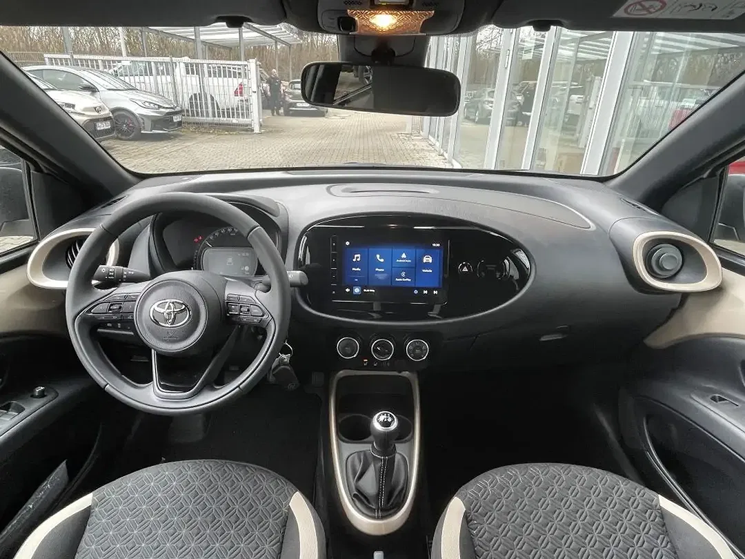 Toyota Aygo X - Thumbnail 9
