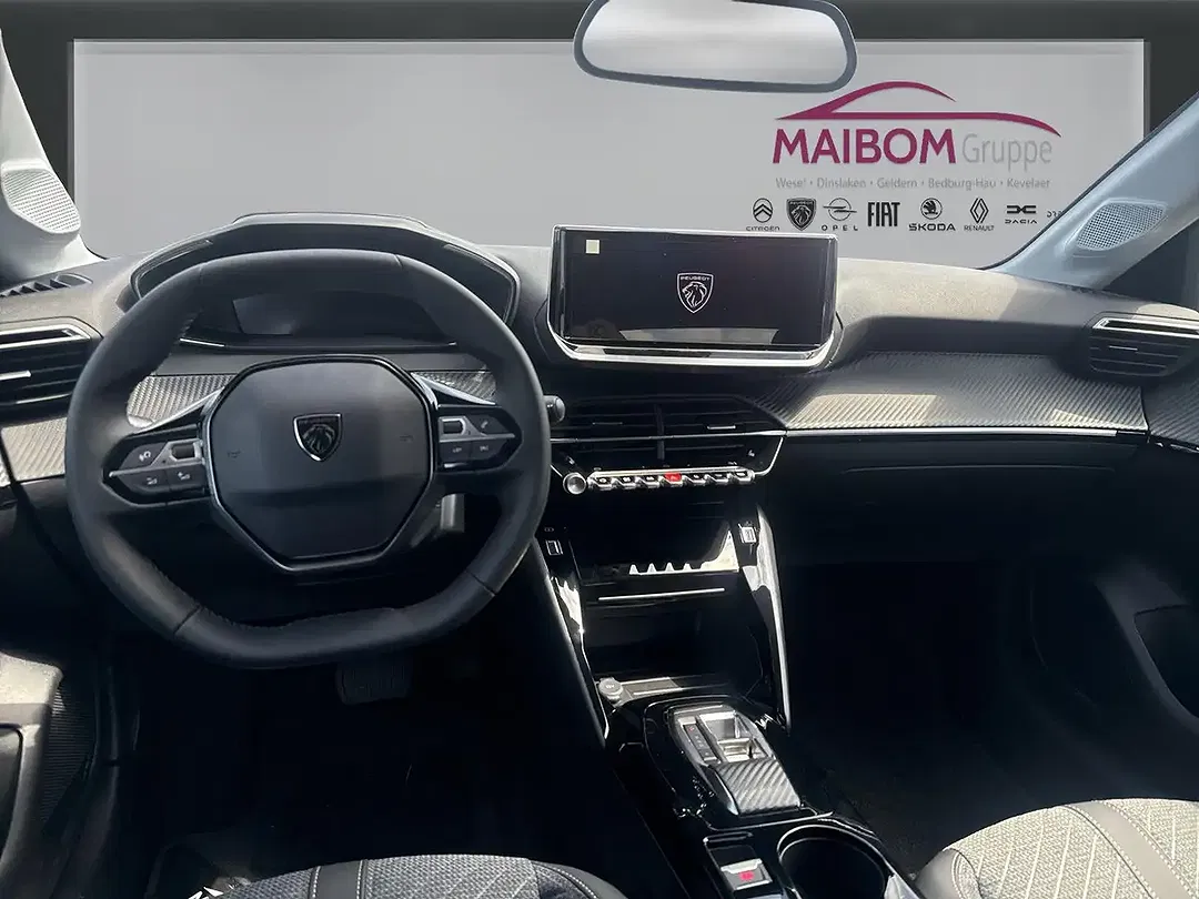Peugeot 208 - Thumbnail 14
