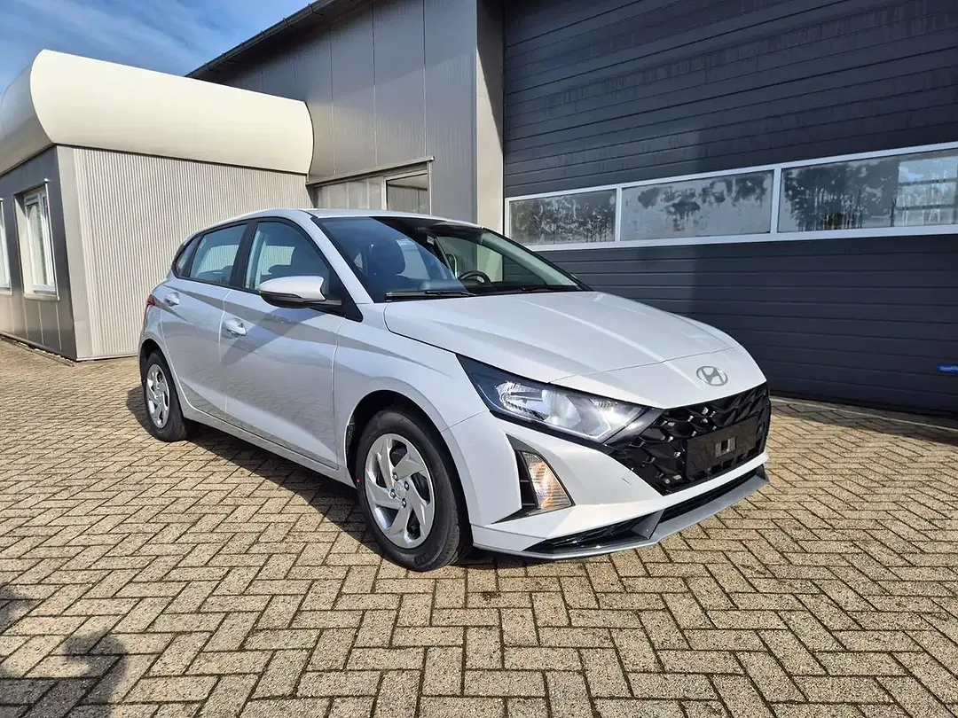 Hyundai i20 - Thumbnail 6