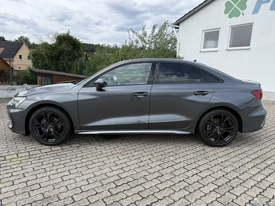 Audi A3 - Thumbnail 9
