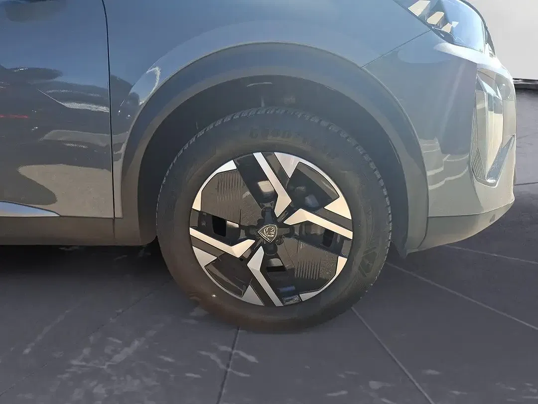 Peugeot 2008 - Thumbnail 11