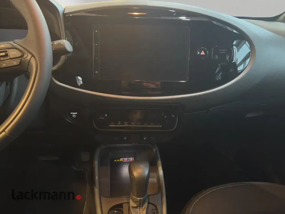 Toyota Aygo X - Thumbnail 12