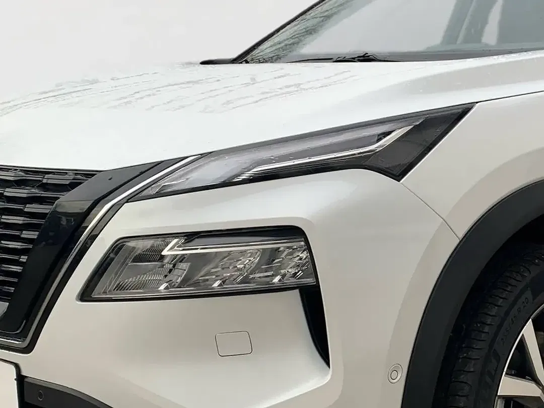 Nissan X-Trail - Thumbnail 5