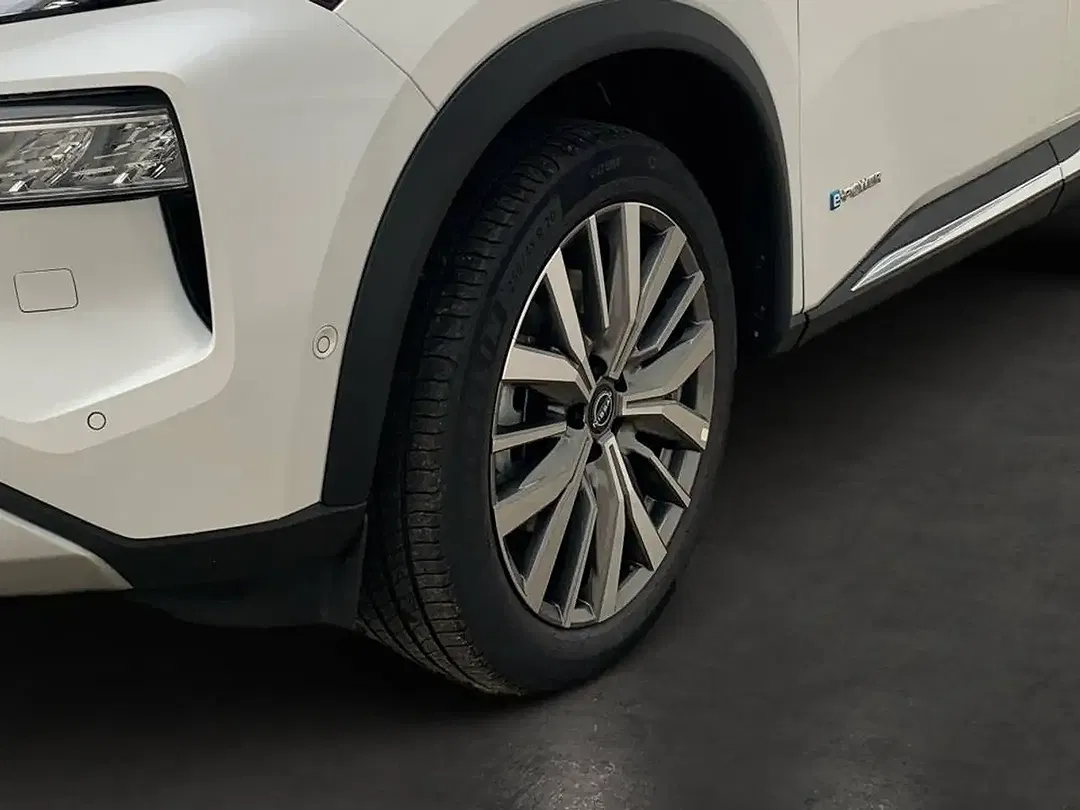 Nissan X-Trail - Thumbnail 6