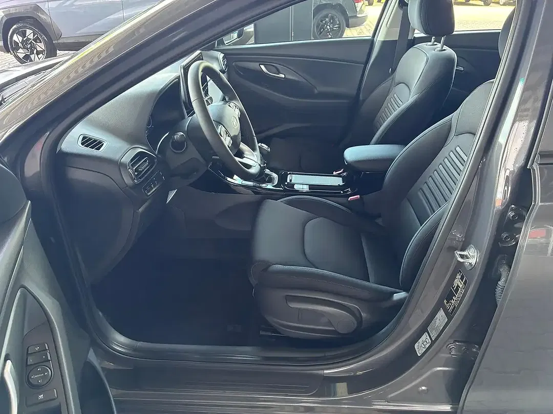 Hyundai i30 - Thumbnail 5