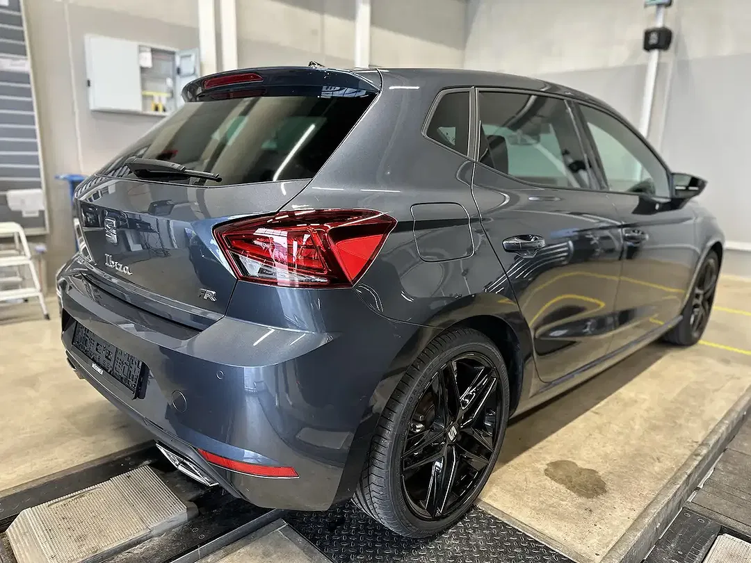 SEAT Ibiza - Thumbnail 5