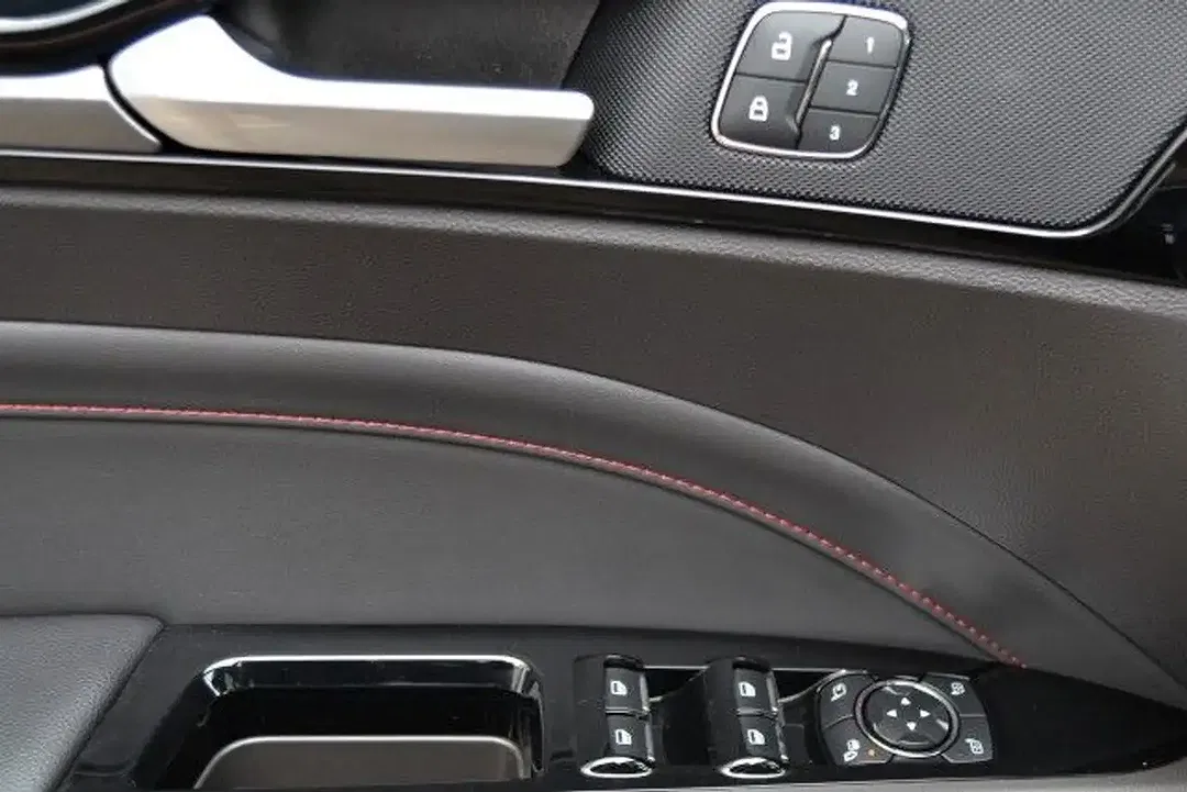 Ford Mondeo - Thumbnail 10