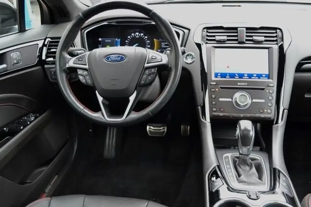 Ford Mondeo - Thumbnail 11