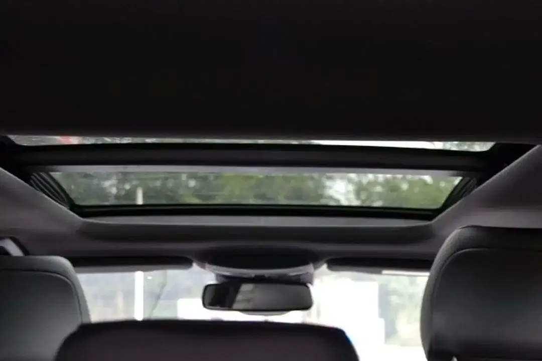 Ford Mondeo - Thumbnail 8