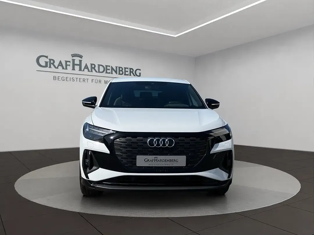 Audi Q4 e-tron - Thumbnail 9