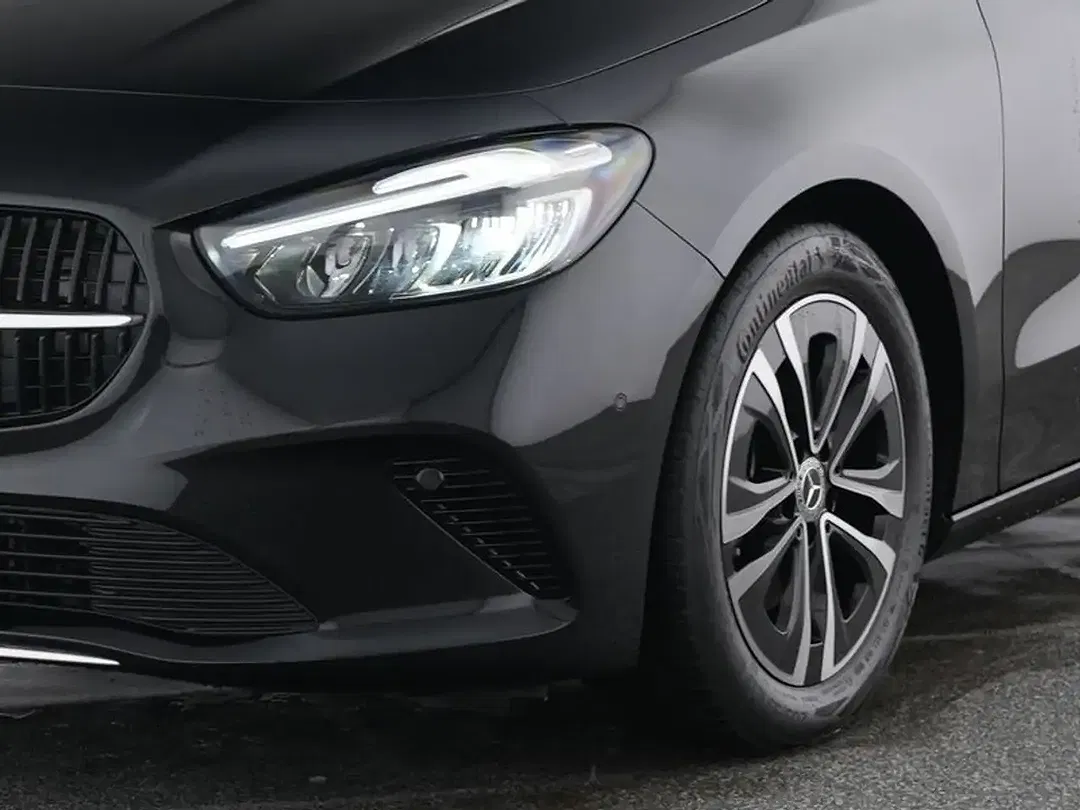 Mercedes-Benz B 180 - Thumbnail 5