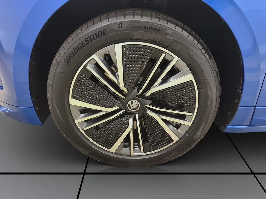 Skoda Enyaq - Thumbnail 9
